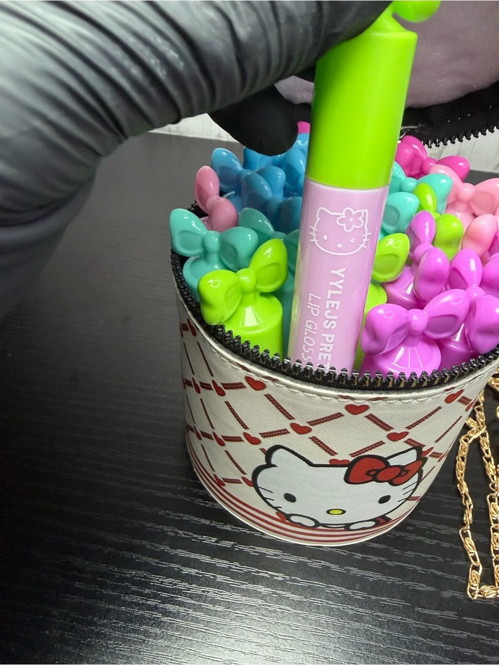 Sanrio 24 pcs